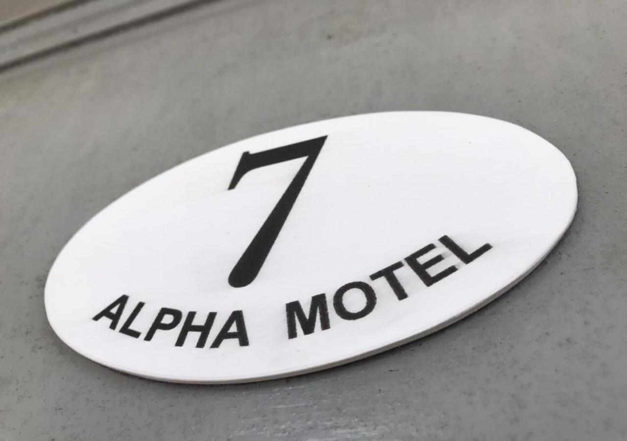 Alpha Motel Pantai Cenang  Exterior photo