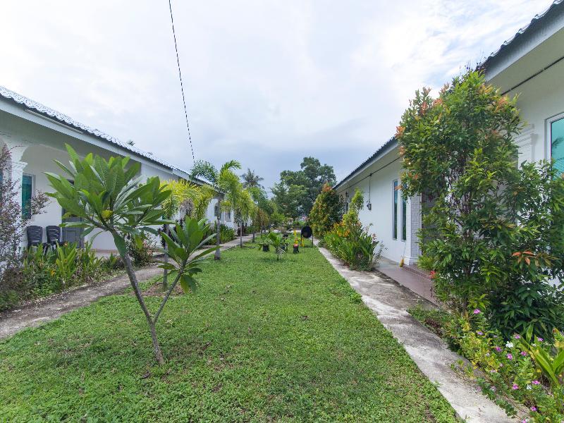 Alpha Motel Pantai Cenang  Exterior photo